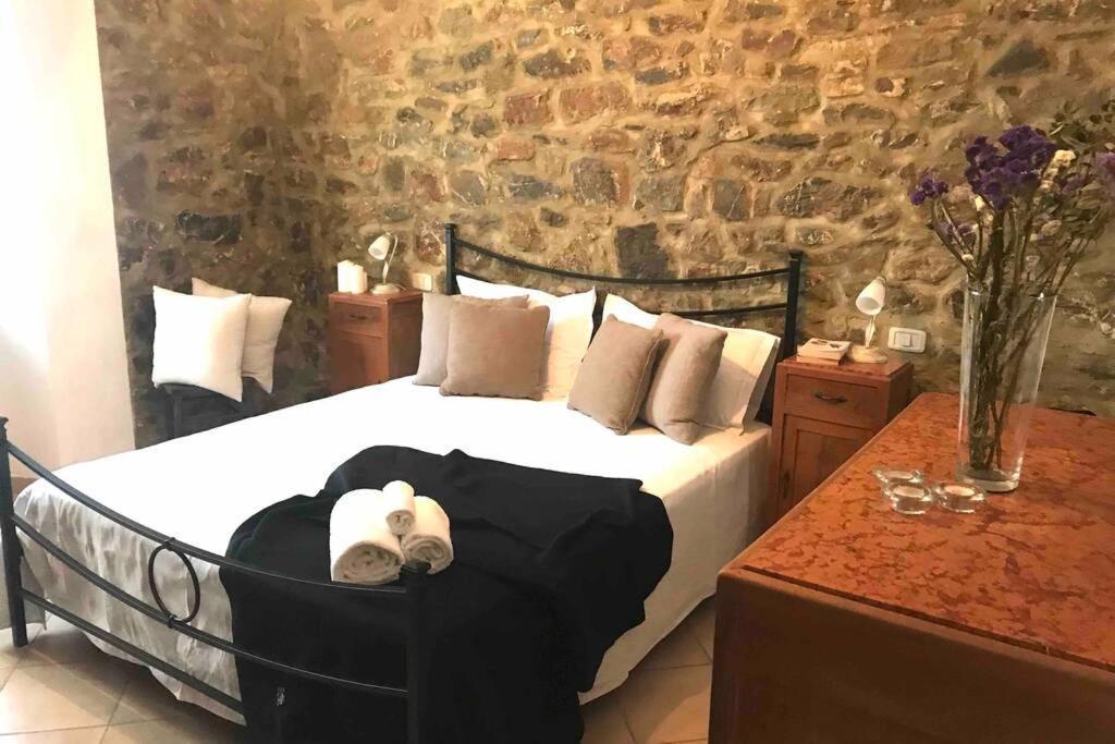 Villetta Indipendente Con Giardino Campiglia d'Orcia Ngoại thất bức ảnh