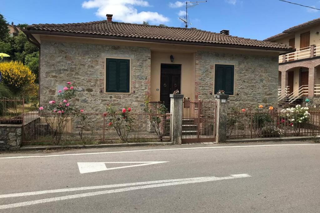 Villetta Indipendente Con Giardino Campiglia d'Orcia Ngoại thất bức ảnh